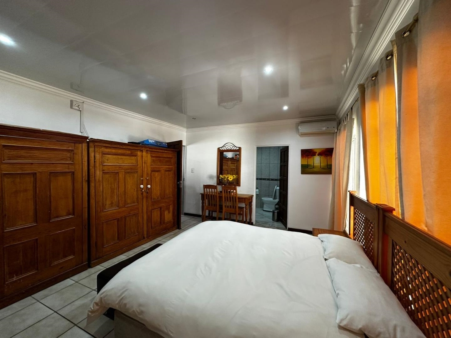 7 Bedroom Property for Sale in Brandwag Free State